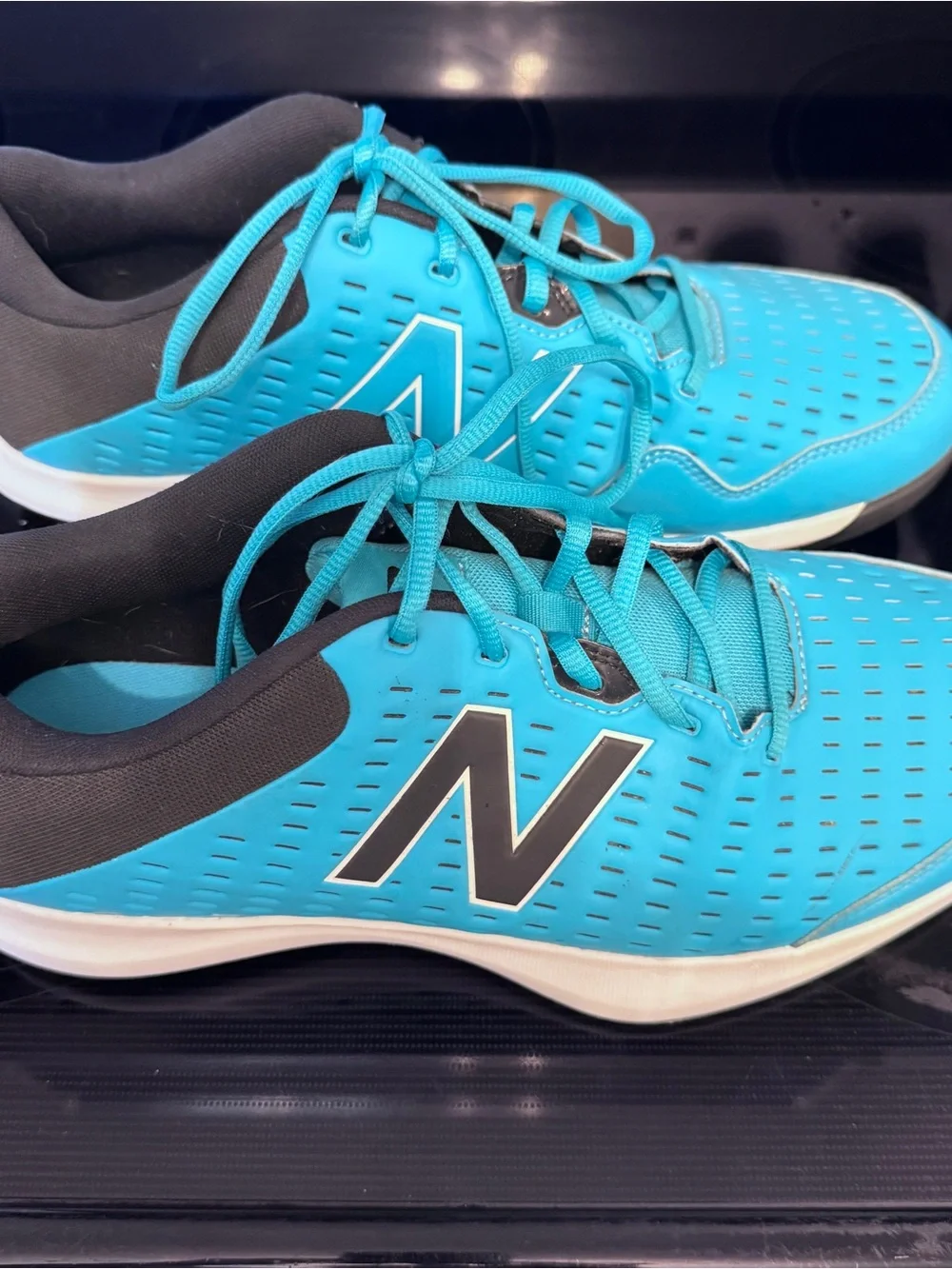 New Balance Turquoise Navy Running Shoe Men’s Size 12.5